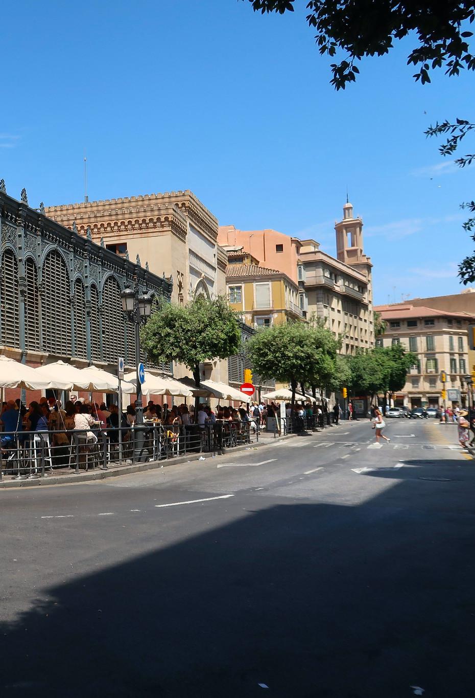 Atarazanas Market